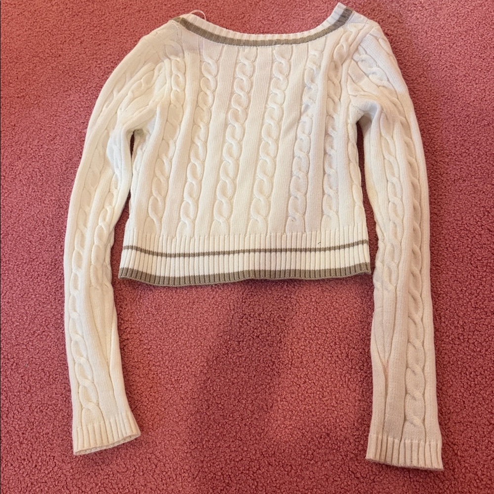 White Cable Knit Cropped Sweater - Picture 3 of 3